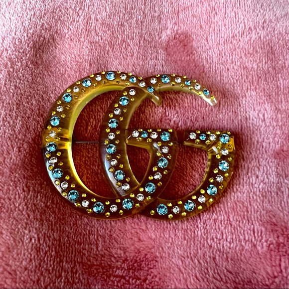 Authentic Gucci Gold Tone Gg Logo Crystal Embellished Brooch/Pin - Picture 1 of 8